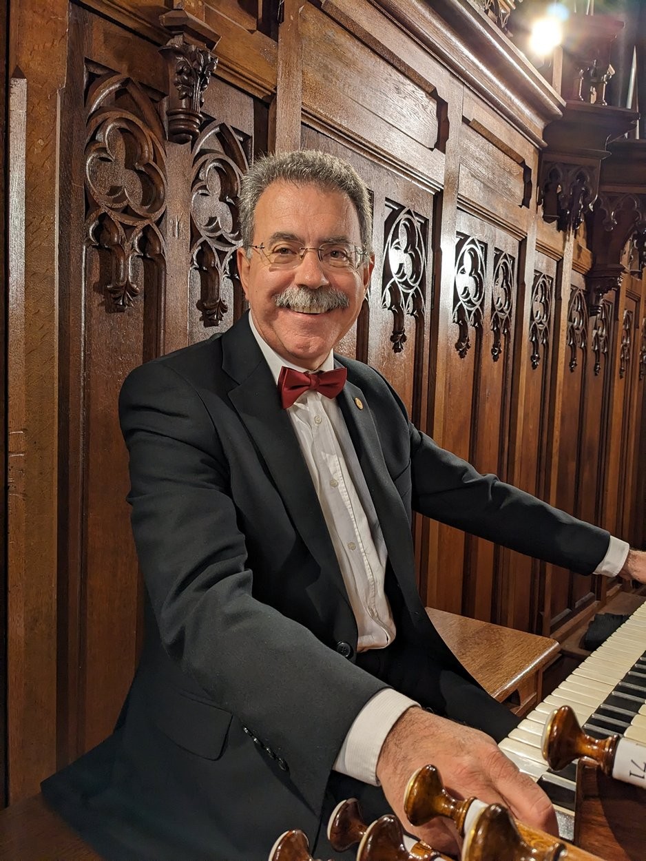 Un organiste heureux : Juan Paradell