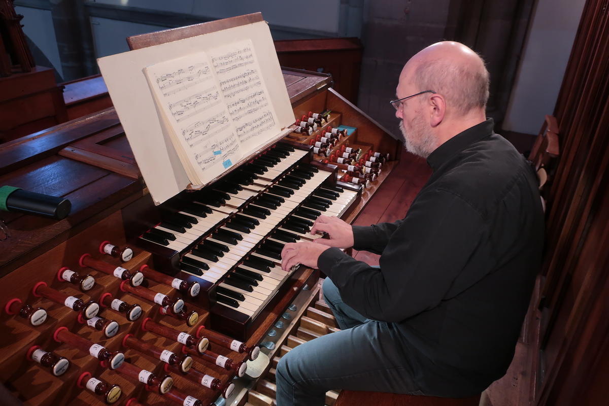 au clavier du Grand Orgue