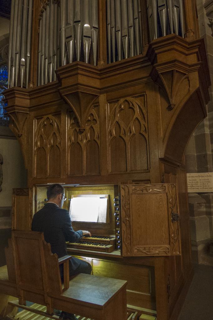 D. Dori à l'orgue Koenig 
