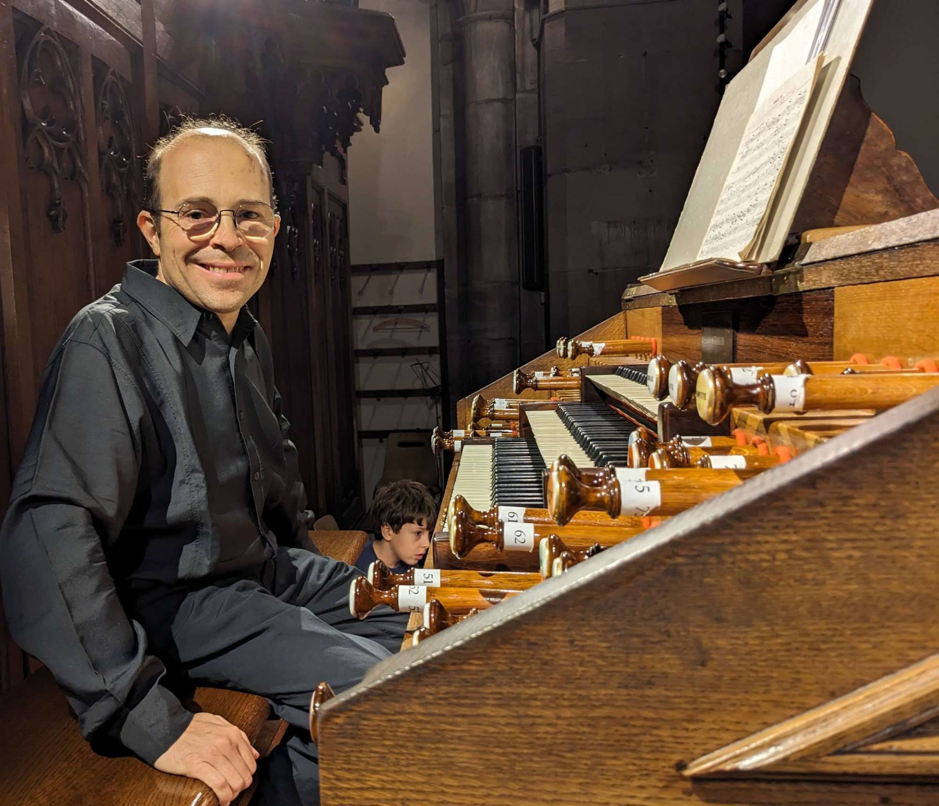 Andrea Trovato à l'orgue de tribune