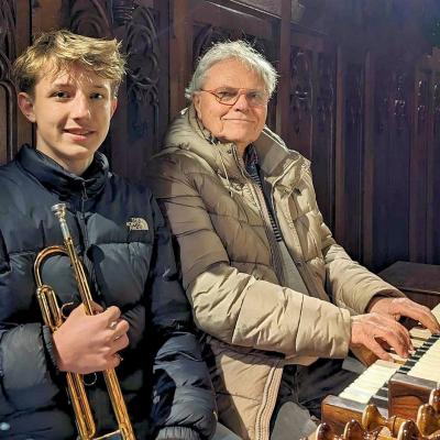 Alex Filiotis à la trompette et Jean-Marie Collé accompagnateur à l'orgue